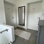 - Steinmetz Mit Balkon *