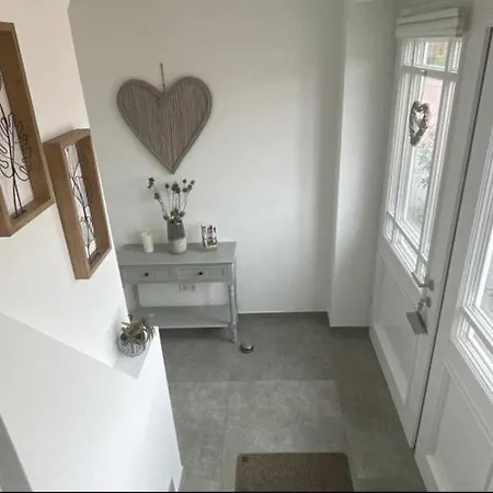 - Steinmetz Mit Balkon Apartamento *